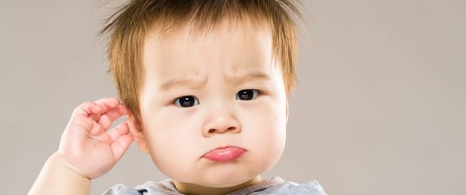 أسباب وطرق علاج الم الاذن عند الاطفال